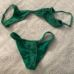 green tringl bikini set